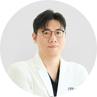 더웰병원 오정근 대표원장 / 성형외과