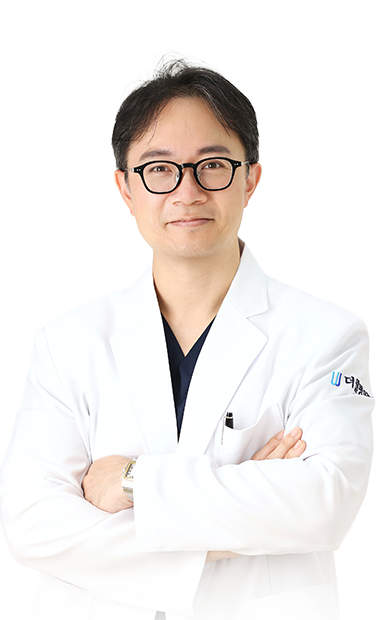 더웰병원 오정근 대표원장 / 성형외과