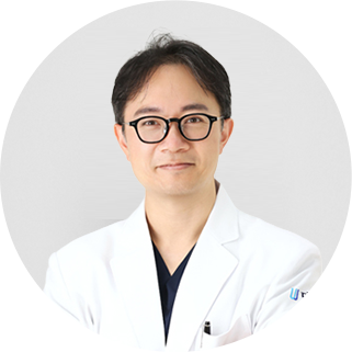 더웰병원 오정근 대표원장 / 성형외과